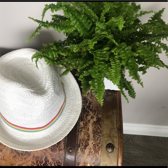 Summer hat - Picture 3 of 6